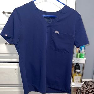 size medium catarina top